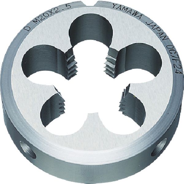 ・ダイスの振れ精度を向上させたソリッドダイスです。高速度工具鋼(HSS)を採用し、安定した加工を実現しました。・被削材：鉄、軽金属。・おねじ加工用。・呼び寸法：M5・ピッチ(mm)：0.5・外径(mm)：20・厚さ(mm)：7・加工ねじ：メートルねじ・高速度工具鋼(HSS)・ステンレス鋼へのご使用時は切削油油剤を十分に掛け慎重に加工をして下さい・生産国 日本・JANコード 4582639503016・質量 13g・コード：775-9436 ・品目：DM5X0.520D-M5X0.5-20楽天 JP店　