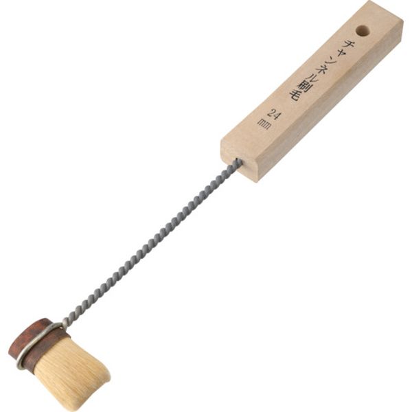 ・柄の部分に、ねじり針金を使用しているため、自在に曲げることができます。・手の届かない狭い所も塗ることができます。・油性用。・刷毛幅(mm)：24・毛丈(mm)：30・玉厚(mm)：14・全長(mm)：275・適合機種・毛:山羊毛・柄:木・生産国 中国・JANコード 4989999416824・質量 62g・コード：254-8011 ・品目：TPB525TPB-525楽天 JP店　