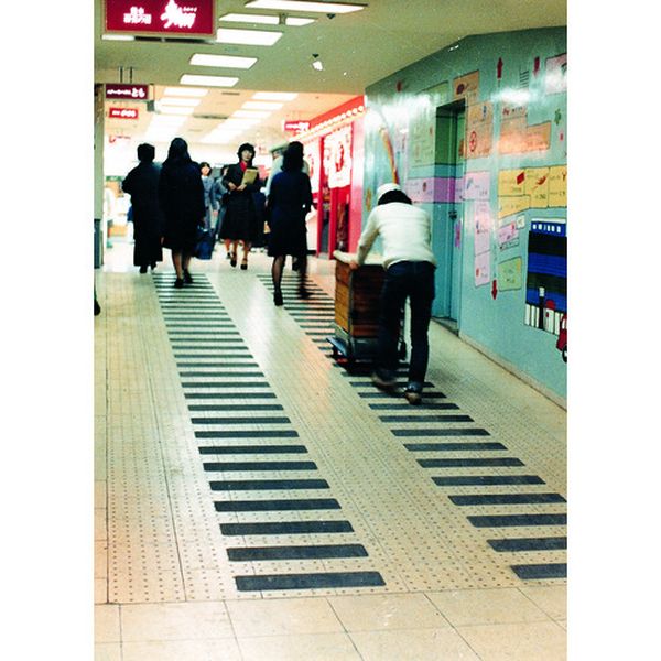 �ڥ᡼�����߸ˤ���� BBLA100X18 ���꡼���� 3M �����եƥ����������� ������B 100mmX18m �� B BLA 100X18 JPŹ