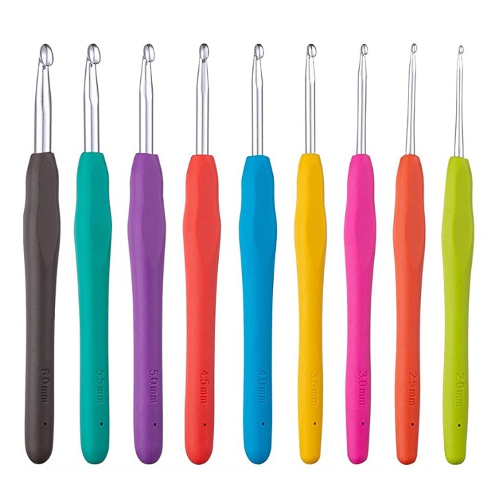 Rakuten - かぎ針セット 9本セット 2mm-6mm かぎ針編み レース編み 編み物 セーター 毛糸 初心者 カラフル セット[ゆうパケット発送、送料無料、代引不可]