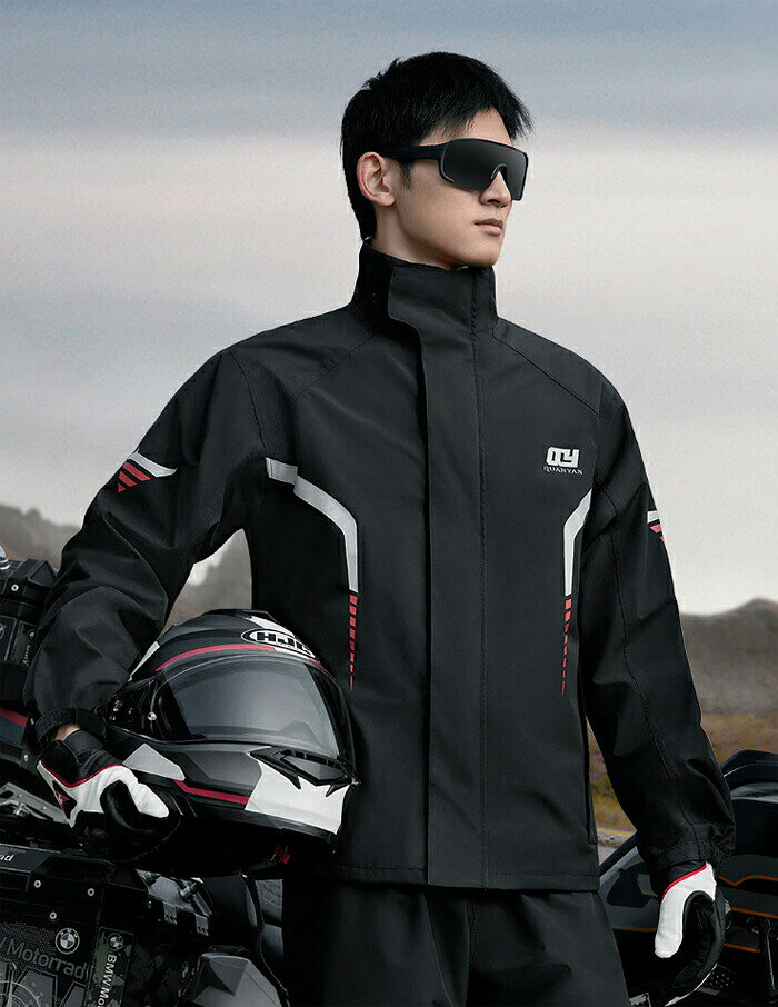 HIRO Online Shopのレインスーツ 上下セット レインウェア レインコート 反射テープ ポケット 自転車 レディース メンズ 男女兼用 多機能 通勤 通学 バイク 保育園 ママ 送迎 軽量 レインコート通学 雨具 防風防水 梅雨対策 防水 撥水 アウトドア キャンプ 野外フェス｜アングル3