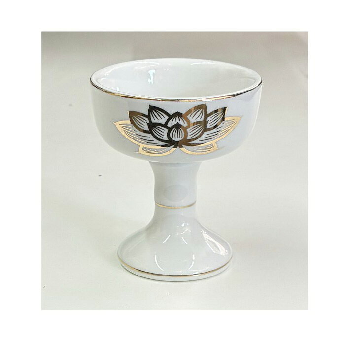 仏器　白上金蓮 【小・中・大】 陶器製　仏飯器　仏具　仏壇　具足　日本製 仏器　仏飯器　仏壇　仏具　具足 仏壇用のご飯をお供えするための仏器(仏飯器)です。【サイズ】小：口径4.4cm×高さ4.9cm中：口径5.2cm×高さ5.9cm大：口径5.6cm×高さ6.2cm【仕様】陶器製　白上金蓮　日本製※欠品の場合お届けまでにお時間を頂く場合がございます。※こちらの商品はメーカー直送のため、代金引換によるお支払いはご利用になれません。 5