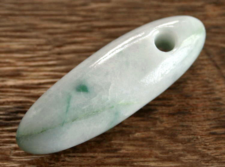 糸魚川翡翠大珠 C00411縄文 作 54mm*17.8mm*14mm