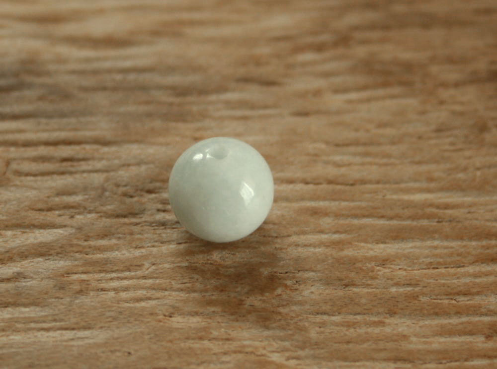 糸魚川翡翠丸玉 MA0778 三砺 作 8mm*8mm 糸魚川 ひすい 丸玉 パワーストーン 魔除け