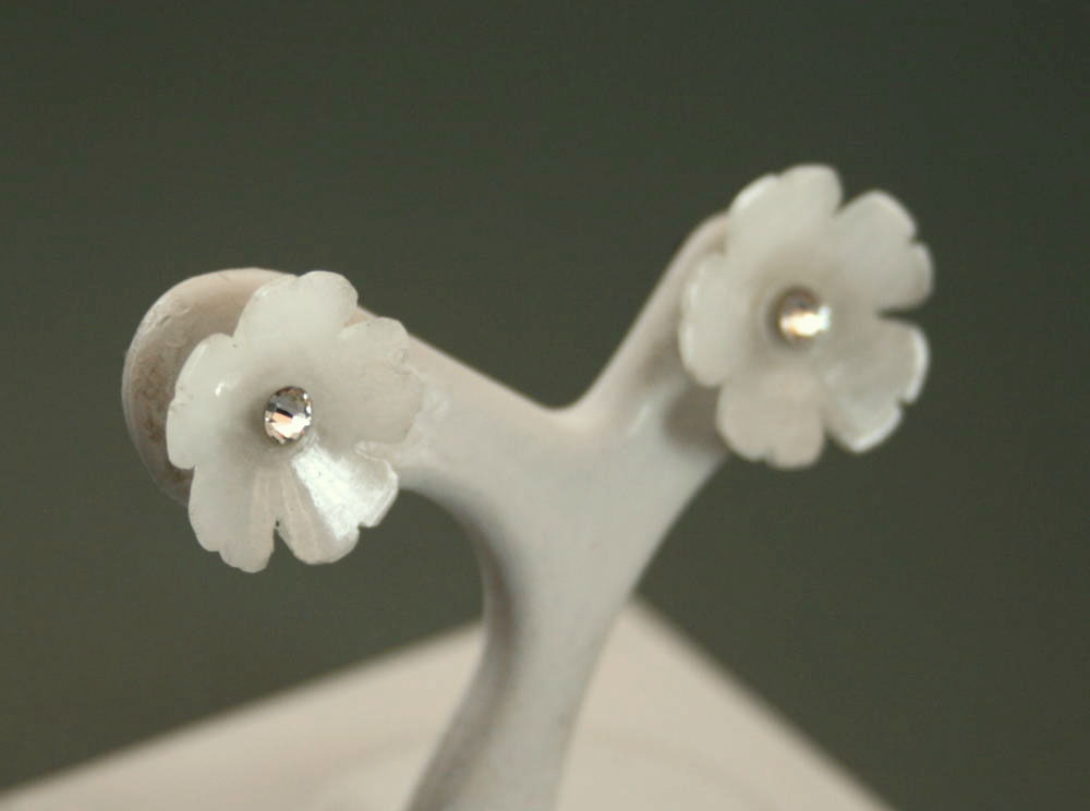 糸魚川翡翠ピアス I00496 志優 作 糸魚川産 ひすい ピアス パワーストーン 魔除け お守り