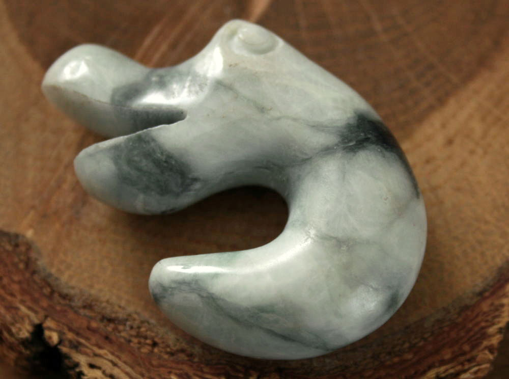 Jade - 糸魚川翡翠龍形勾玉 M10484 SeaVer 作 38mm*31mm*13mm 糸魚川産 ヒスイ製 龍形勾玉 お守り パワーストーン