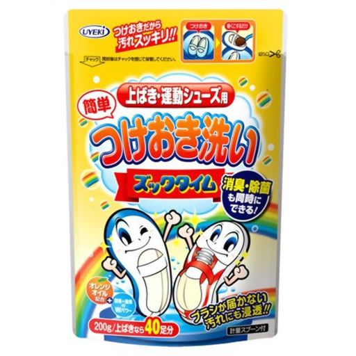 くつ ホワイトニング ブラシが届かない汚れに浸透。だからゴシゴシ洗わずに簡単キレイ。 つけおき洗いだからブラシの届かない汚れにも浸透し、ゴシゴシ洗わずに手軽で簡単キレイに洗えます。 繊維を傷めずに消臭、除菌できます。 【成分】界面活性剤(8%ポリオキシアルキレンアルキルエーテル)、アルカリ剤(炭酸塩)、工程剤(硫酸塩)、金属イオン封鎖剤、流動化剤、漂白剤、酵素、オレンジオイル、除菌剤 【内容量】200g 【原産国】日本
