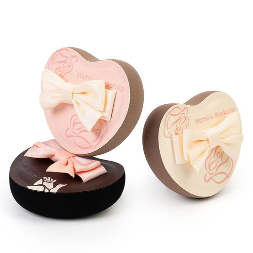 Momo’sWorkshopハート型メイクアップスポンジ、しっかり弾むルビーセル、蝶ネクタイストラップ付きファンデーションスポンジ、コンシーラー/クリーム製品の正確なブレンド用、3色、旅行…