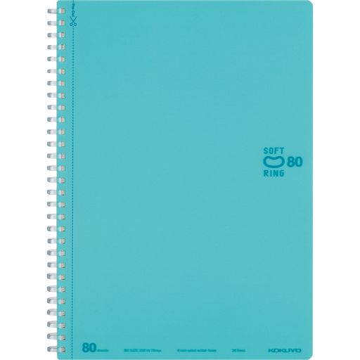 メモ取り やわらかリングでノートの端まで書きやすい。ノートはたっぷり書ける80枚入り。 【カラー】 ライトブルー 【サイズ】 6号(セミB5) 【中紙寸法(タテxヨコ)】 252x179mm 【罫内容】 B罫(中横罫/6mm・ドット入り・36行) 【枚数】 80枚 【材質】 中紙:上質紙、表紙:(表)色透明PP、(裏)板紙、リング:オレフィン系樹脂