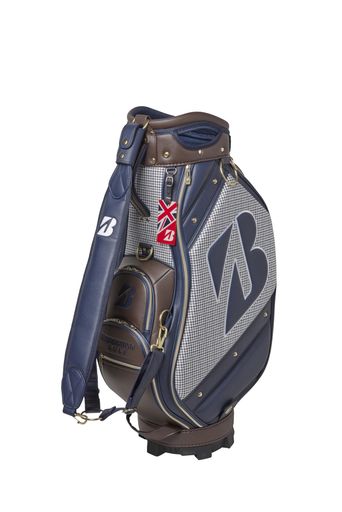 本体素材:合成皮革/口枠素材:ポリエステルメッシュ 重量:約4.8kg 口枠サイズ:9.5型 対応サイズ:47インチ