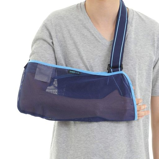 TAKUMED アームスリング メッシュ 三角巾 腕吊り 腕固定 通気性 軽量 長さ調節 左右兼用 骨折 脱臼 捻挫 術後 (S)