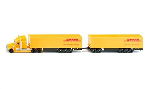 憧れを手のひらに。ヨーロッパで実際に活躍する車をモチーフにつくられたミニチュア・カー 荷物運搬用の長距離トラック 対象年齢:3歳頃~ ※予告なく商品の仕様が変更になる場合があり、掲載商品と実際の商品の色・柄・形状など一部異なることがございます。あらかじめご了承ください。※製造国は、パッケージ裏をご確認ください。