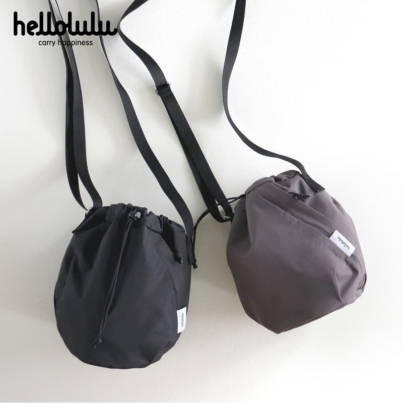 Rakuten - 【選べる特典付き】 ショルダーバッグ レディース 巾着 2way Hellolulu CHICO スリングバッグ 軽量 撥水 外ポケット