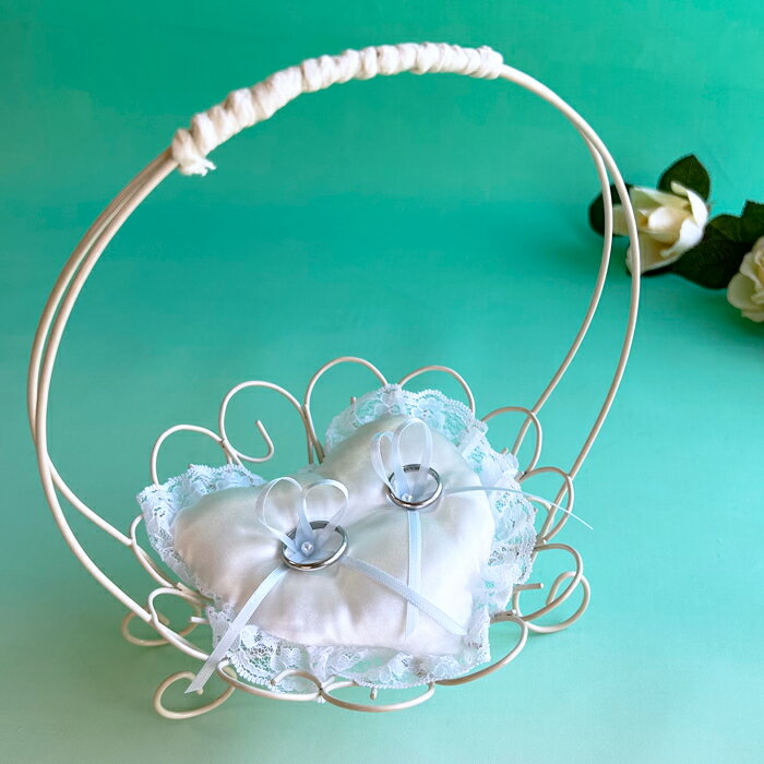 サーバーバスケットのリングピロー完成品 L サムシングブルーリボン ハート型リングクッション 結婚式 ワイヤー製カゴ 指輪交換 ウェディングアイテム 青りぼん