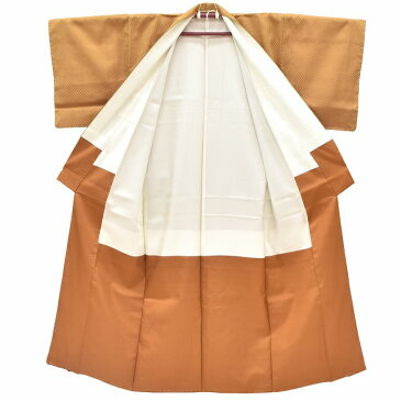 【U半額】【中古】 リサイクル着物 紬 特選 黄八丈紬 正絹 茶色 綾織 市松文様 裄63.Mサイズ hh032【着物ひととき】 お中元