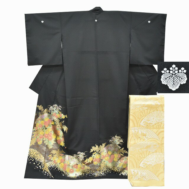 Rakuten - 【P5倍】【30%OFF★在庫復活】黒留袖 化繊 五つ紋 袋帯 2点セット ちょっとふくよかL 花文様 留袖セット 身丈164cm Lサイズ 裄67cm Lサイズ ll2406b【中古】【着物ひととき】