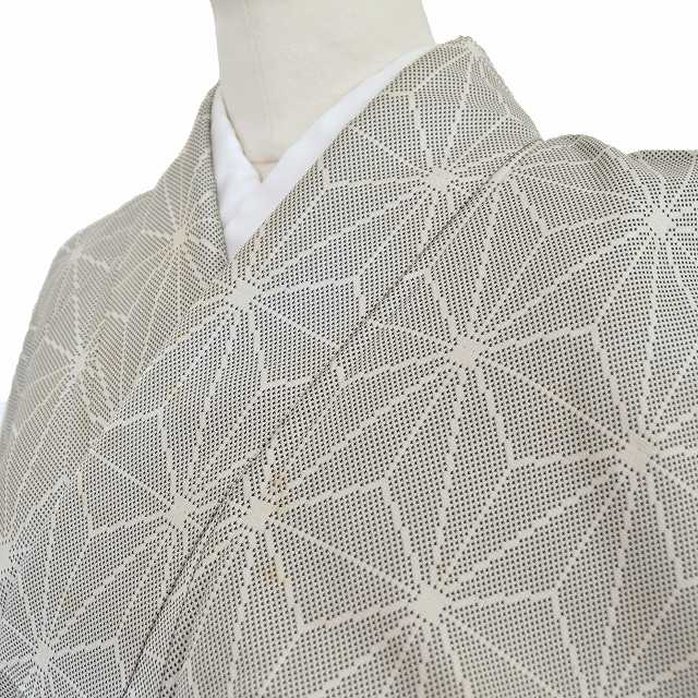Fine Pattern - 【P5倍】【30%OFF★在庫復活】【リサイクル　小紋】 正絹 リサイクル着物 こもん 麻の葉文様 裄65cm グレー系 裄Mサイズ 身丈 Mサイズ ll2590b 【中古】 【着物ひととき】