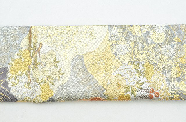 【中古】 リサイクル帯 袋帯 / 正絹 結婚式 仕立て上がり 引き箔 山径四季花の丸紋文様 グレー系 美品 mm1215b 【着物ひととき】