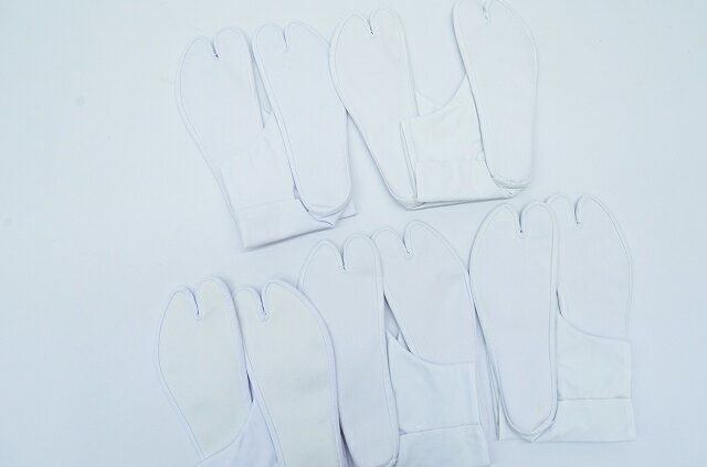 ＼30%OFFクーポン+P2倍／ 【中古】 リサイクル着物 リサイクル 足袋 5点セット 白足袋 女性 22.0cm 成人式 祭り 七五三 美品 着付け小物 良品★★★[ 和服 節句 子供 アウトレット きもの kimono ] kkb1607b