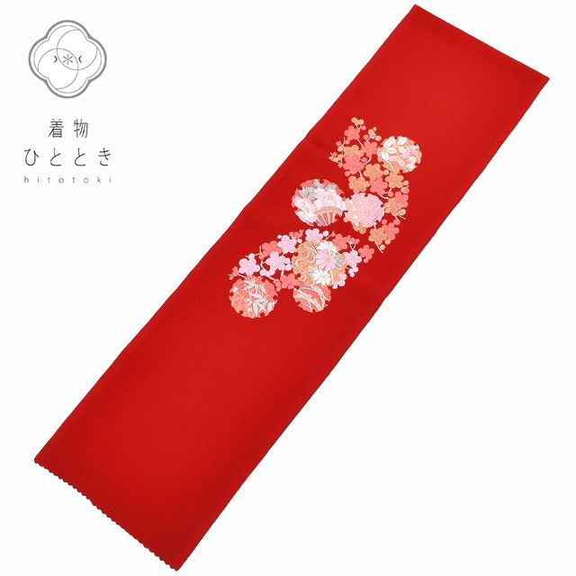 商品情報 ★説明 こちらは中古のリサイクル半衿です。 赤色に雪輪や梅文様が施されたリサイクル半衿です。 振袖などに合わせていかがでしょうか。 ★素材　　化繊 ★サイズ　長さ約117cm　幅約15.8cm ★ランク　 表 AAA　裏 AAA ○ランクについてはこちらを参照ください★状態　　シミ汚れなくきれいな状態です リサイクル着物などを取り扱う着物ひとときでは、クリーニングやサイズのお直し・お仕立ても承っております。 お気軽にご相談くださいませ。 ★担当 検品：中嶋　入力：岩元 半衿 リサイクル和装小物 化繊 美品 振袖用 長襦袢 刺繍 成人式 フォーマル 着付け小物 着物 半襟 赤色系 kkb2766b ※モニターの違いにより実際の色目と異なる場合がございます 宅配便発送の方 ゆうパケット発送の方 メール便発送の方