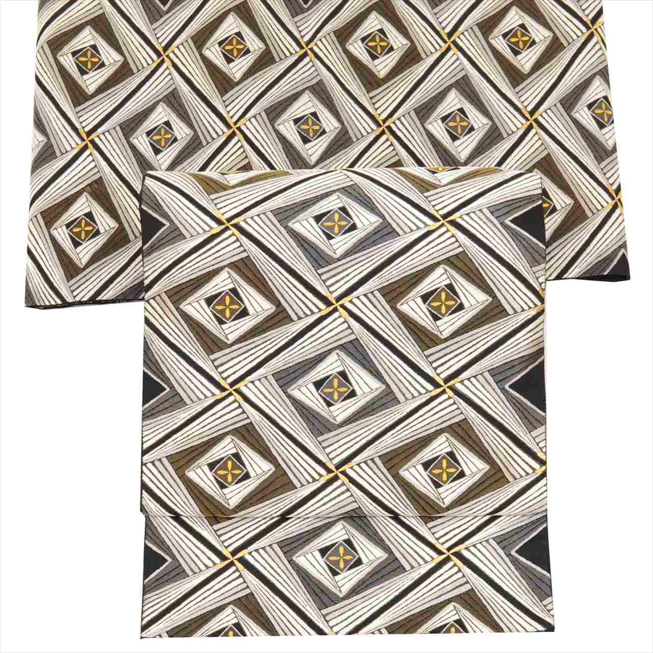 ＼P5倍+最大5500円OFFクーポン／ 袋帯 リサイクル 正絹 フォーマル 礼装用 黒 白 黒留袖 仕立て上がり 黒 白色系 菱文様 六通柄 金糸 塩蔵 tt1357b 【 送料無料 リユース 和服 結婚式 お祝い お茶会 パーティー 入学式 卒業式 お茶会 お茶席 茶道 着物 帯 kimono 通販 】