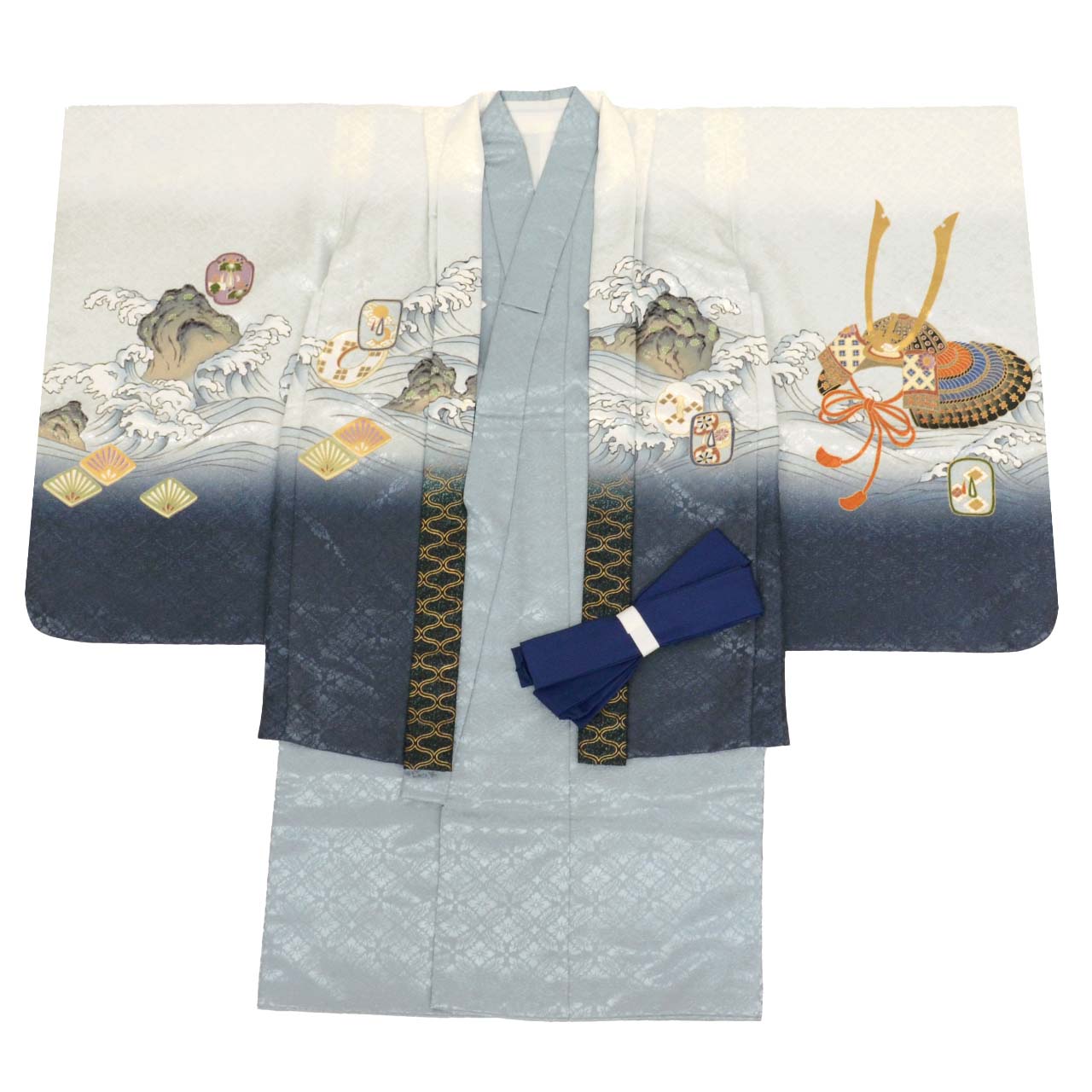 【中古】 リサイクル 七五三 男の子 5歳 2点セット 化繊 着物 羽織 美品 仕立て上がり 身丈89.5cm 裄49cm グレー色系 兜文様 金彩 和柄 和装 uu0373b