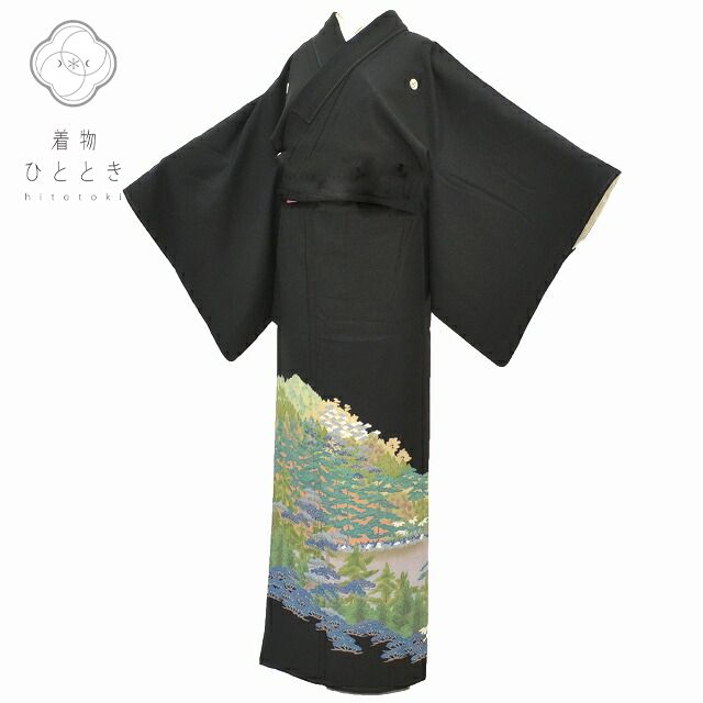 Rakuten - ＼P5倍+最大5500円OFFクーポン／ 【中古】 リサイクル着物 身丈159.5cm 裄丈65.5cm 黒留袖 正絹 五つ紋 比翼付き 仕立て上がり 翠峯 落款有 M M 黒色系 風景文様 特品 [ 着物 中古 帯 リサイクル 振袖 浴衣 袴 和服 古着 ] pp1806b