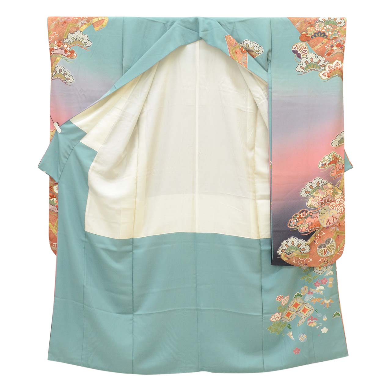 【中古】 リサイクル着物 振袖 長襦袢 セット 正絹 裄66.5cm 身丈166cm LL グレー色系 葵 松文様 半衿付き 金彩 ヴィンテージ振袖 ビンテージ振袖 コーディネート レディース uu1709b