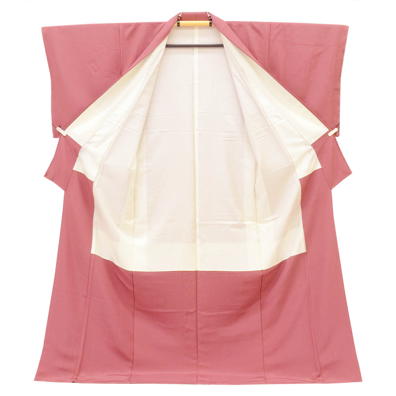【10%OFF】【中古】 リサイクル着物 色無地 正絹 LLサイズ 高身長 大きめサイズ トールサイズ 特品 身丈168cm 裄丈66.2cm 袷 仕立て上がり 未使用品 一つ紋 縮緬 紫 SILK リユース vv0557 hitotoki-10549906 リサイクル着物 着物ひととき 中古 サンプル画像3
