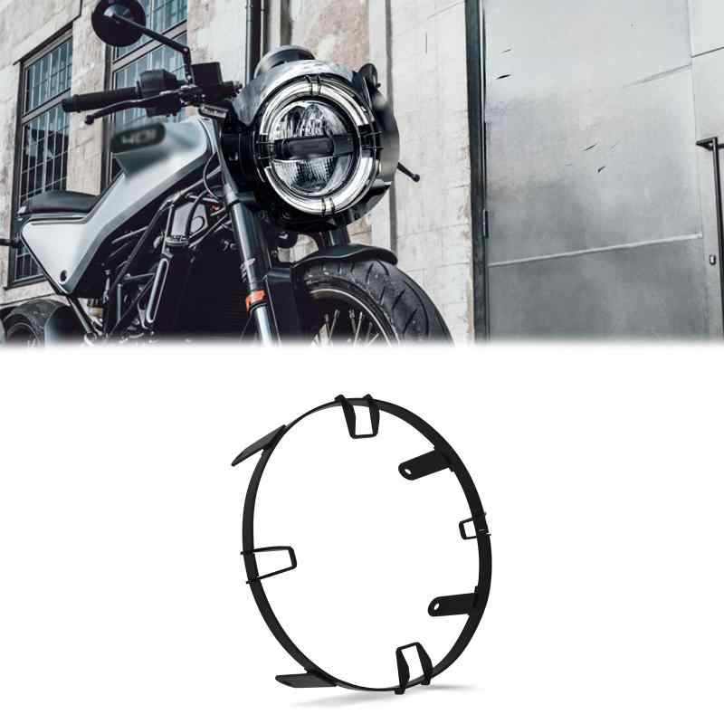 HJSYYDS For スヴァルトピレン 401 Svartpilen 401 2025 2024 オートバイのヘッドライトヘッドライトガードプロテクターカバーグリル svartpilen 401 [並行輸入品]高い耐久性：高品質の素材で作られており、過酷な道路状況や日常の走行におけるさまざまな衝撃に耐えることができます。取り付け簡単: SVARTPILEN 401 専用に設計されており、オリジナルのヘッドライトに完璧にフィットし、複雑な改造なしで取り付けることができます。外観を向上: ユニークなデザインはヘッドライトを保護するだけでなく、バイクに個性とスポーティなスタイルを加えます。総合的な保護：走行中の石の衝撃や枝の傷などの偶発的な損傷からヘッドライトを効果的に防ぎます。お手入れとメンテナンスが簡単：滑らかな表面設計により、ほこりや汚れを簡単に掃除でき、ヘッドライトの透明度と美しさを維持しながら、汚れの蓄積によるヘッドライトの損傷のリスクを軽減します。