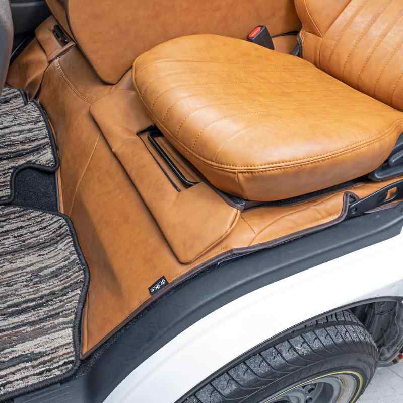 グレイス(grace) 200系ハイエース ワイド専用 エンジンフードカバー＆スカートセット クラシック カラー：キャメル GAC-HIWESCLACA