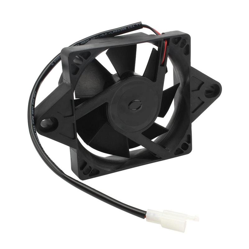12v電動ファン 12V 15W 冷却ファン ユニバーサルアクセサリー 150cc 200cc 250cc バイク ATV ゴーカート用ユニバーサルな互換性：150cc、200cc、250ccのゴーカート、ATV、オートバイ、クワッドバイク、バギーカートなど、幅広い車種に適合する設計です。効率的な放熱：モーターを素早く冷却し、安全性を高め、運転効率を最適化します。ユーザーフレンドリーな取り付け：取り付けと取り外しが簡単で、古くなったファンや破損したファンと直接交換できます。耐久性の高い構造：12V冷却ファンは高品質のプラスチック素材で作られており、堅牢性と耐破損性を確保しています。信頼性の高い性能：標準仕様を満たすように製造され、厳格な工場品質管理を受けているため、安心してご使用いただけます。