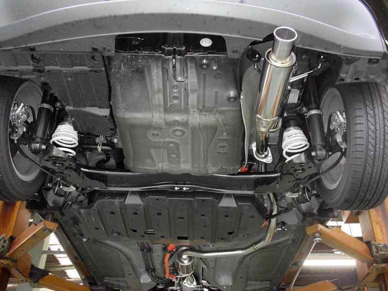 HKS 自動車用スポーツマフラー サイレントハイパワー ホンダ CR-Z ZF1/ZF2 32016-AH025 車検対応 吸排気系パーツ