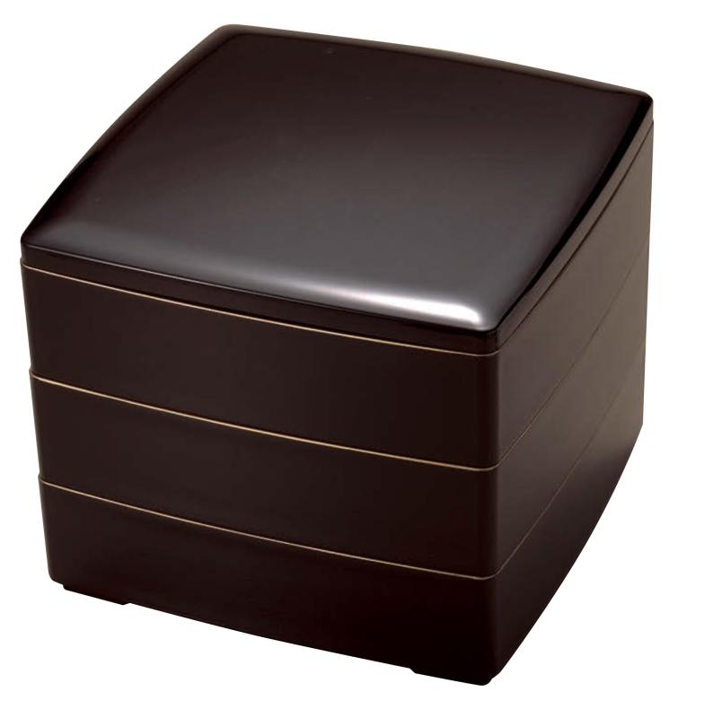 割烹漆器 若泉漆器 お重箱 ﻿D.X7寸胴張重 溜内朱塗 渕金3段 H-150-32A箱の側面が中央部でわずかに膨らんでいる、曲線的なデザインです。重箱の内側の色が朱縁の部分に金色の装飾が施されています。