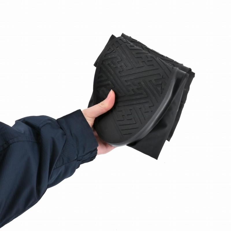 HITOTSUNAGIのリード工業(LEAD) バイク用ブーツカバー Landspout ロングタイプレインブーツカバー 25.0~27.5cm 強力防水 簡単脱着 滑りにくいソール 軽量コンパクト リフレクター付き RW-056A｜アングル3