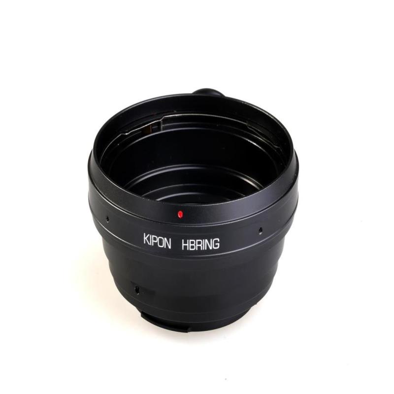 KIPON キポン マウントアダプター HB-EOS ボディ側：キヤノンEF用/レンズ側：八ッセルブラッドV HB-EOS KIPON対応レンズ：ハッセルブラッド Vのレンズ対応カメラ本体：キャノン用 EOS マウントのカメラ素材には上質なアルミ、真鍮を使用しており、軽くて丈夫な作りになっています。 オートフォーカスには対応しておりません。後玉の大きなレンズは装着できない可能性があります。全てのレンズとの取り付けをするものではございません。レンズとの相性もございます。 生産ロットによりマウントアダプターのデザインが写真と異なる場合があります。