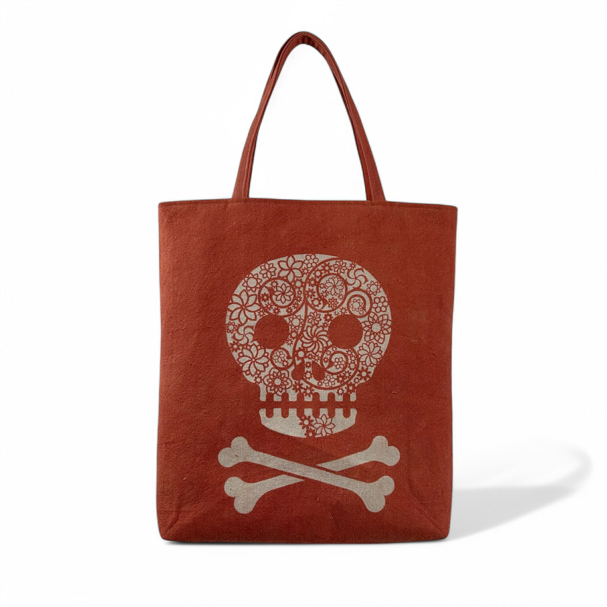 ドクロ柄が両面に入った茜の染料で染めたハンドメイドバック