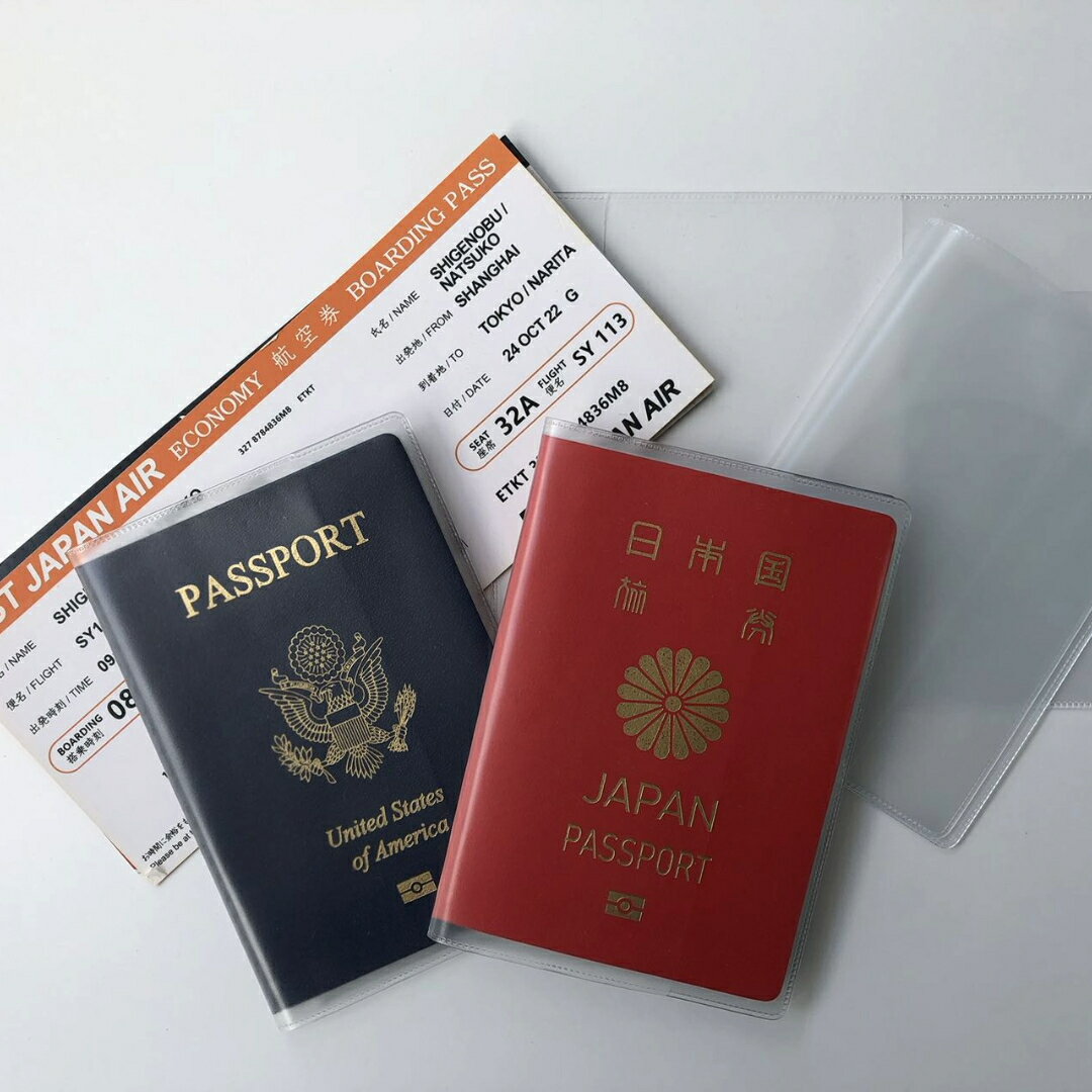 【メール便送料無料】2枚セット／パスポートケース パスポートカバー おしゃれ かわいい カバー 入れ メンズ レディース パスポート入れ カード 航空券 搭乗券 エアーチケット 旅行用品 透明カバー 半透明