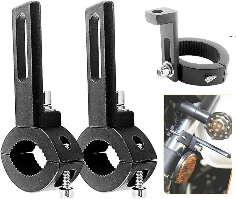 フォグランプステー バイク ステー 2個セット ヘッドライトステー 挟み込み型 穴あけ不要 LED 作業灯 前照灯 補助灯 汎用 パイプクランプ ステー