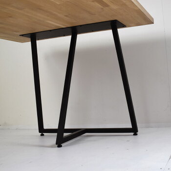 Hittite オリジナル ダイニングテーブル 受注生産品 納期4週間程度 低いダイニングテーブル 幅150cm テーブル 天板無垢材 アイアン脚 ブラック ダークグレー ミニマリストスタイル インダストリアルデザイン おしゃれなダイニングテーブル リビングダイニング 国産 Hittite オリジナル ダイニングテーブル 受注生産品 納期4週間程度 低いダイニングテーブル 幅150cm テーブル 天板無垢材 アイアン脚 ブラック ダークグレー ミニマリストスタイル インダストリアルデザイン おしゃれなダイニングテーブル リビングダイニング 国産