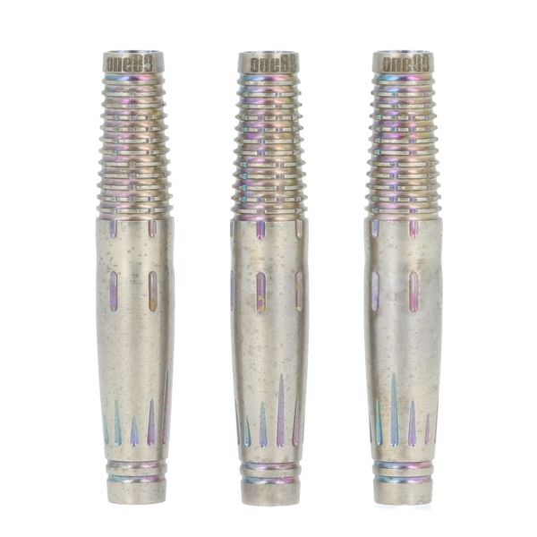 【中古 Used ダーツ】 One80 RAFALE 2BA 19g Rainbow 宮本沙織選手モデル【箱あり】 【RANK 3】※ご覧頂いているディスプレイの設定等により、実物と色合いが異なる場合がございます。※この画像はDarts HiVeが作成しており、文章・写真などの複製、無断転載を禁じます。※内容物・商品仕様は予告なく変更となる場合がございます。 新品定価：11000円(税込) ■商品仕様 スペックデータ 材質 単体重量 全長 最大径 タイプ ：90%タングステン ：19.0g ：43.0mm ：7.6mm ：2BA ■商品状態・付属品 商品状態 付属品 パッケージ 備考 ：【3】 ：あり(フライト×3・シャフト×6・チップ×3) ：あり ：特記事項なし ■ご注意 こちらの商品は中古販売商品です。 上記のスペックは新品時の数値になります。 ※中古商品の保証書の対応につきましてはメーカー様にご確認ください。 ※こちらの商品は中古商品の為、在庫は1つとなります。 他の方が注文された直後に、システム上購入できる場合がございます。 その際はお客様にご連絡させて頂き、誠に申し訳ございませんがご注文をキャンセルさせて頂きます。 商品の性質上、返品は出来ない商品となっております。 ご理解の上ご購入をお願い致します。 詳しい内容はこちらのページをご確認ください。 【usedgood】