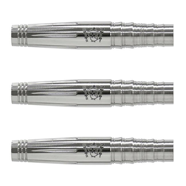 ■商品仕様 スペックデータ &nbsp; 材質 セット重量 単体重量 全長 最大径 重心 タイプ ：95%タングステン ：約19.5g ：18.0g ：43.0mm ：7.4mm ：センター ：2BA 内容物 &nbsp; ・バレル ×1set(3個) ■商品説明 フロント部分は12角形にカットされており、1面おきに縦溝を配置。 グリップ部分には変形ウェーブカットを施してあります。 角部分を殺してあるので、掛かりすぎないマイルドな仕上がりとなっているバレルです。 グリップ以外はエアロラップ処理を施し、長くご使用いただけるようになっています。 ■ご注文前に必ずご確認下さい 【仕様・付属品に関して】 ※こちらはバレルのみの商品となります。シャフト、フライト等は別途お買い求めください。 ※商品ページ掲載の商品仕様や、パッケージ・デザイン・付属品等は、予告無しに変更となる場合がございます。 予め、ご理解・ご了承の上、ご注文下さい。