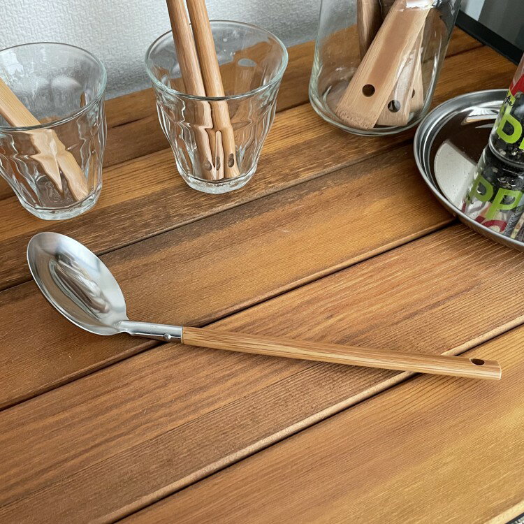 竹柄ステンレスお玉 日本製 シンプル ステンレスお玉 お鍋 みそ汁 おたま 調理器具 キッチン用品 竹製品 ナチュラル 天然素材キッチン用品 台所用品 調理道具 テーブルウェア 丁寧な暮らし 暮らしの道具 お鍋　スープ 和食 北欧 モダンリビング【お取り寄せ】