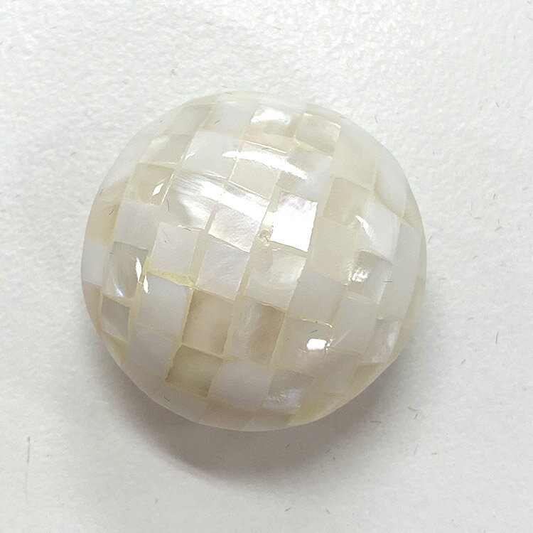 帯留め　帯どめ　おびどめ　モザイクシェル 丸　パールホワイト　白　日本製