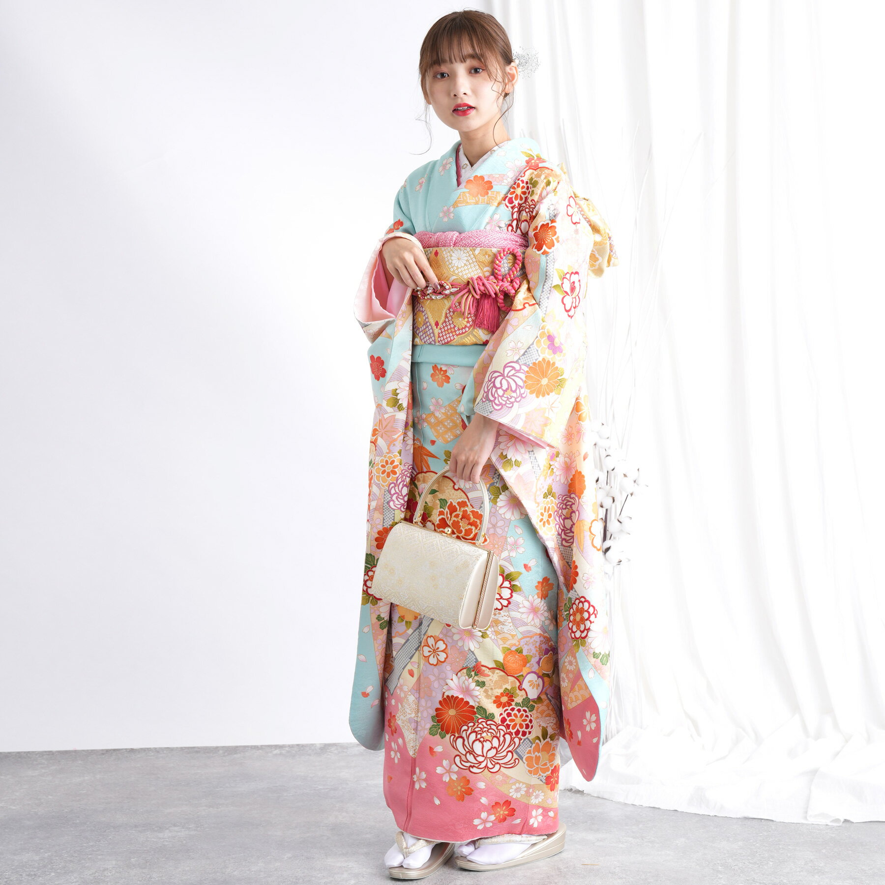 【レンタル】 【2026年成人式利用不可】 振袖 レンタル 成人式 21点セット 華やか 可愛い 身長155-165cm 成人式 結婚式 女性 水色 花 オレンジ 朱色 ピンク 赤 白 牡丹 菊 ラベンダー 大学生 大人 成人式 結婚式 古典柄 レトロ 桜 さくら
