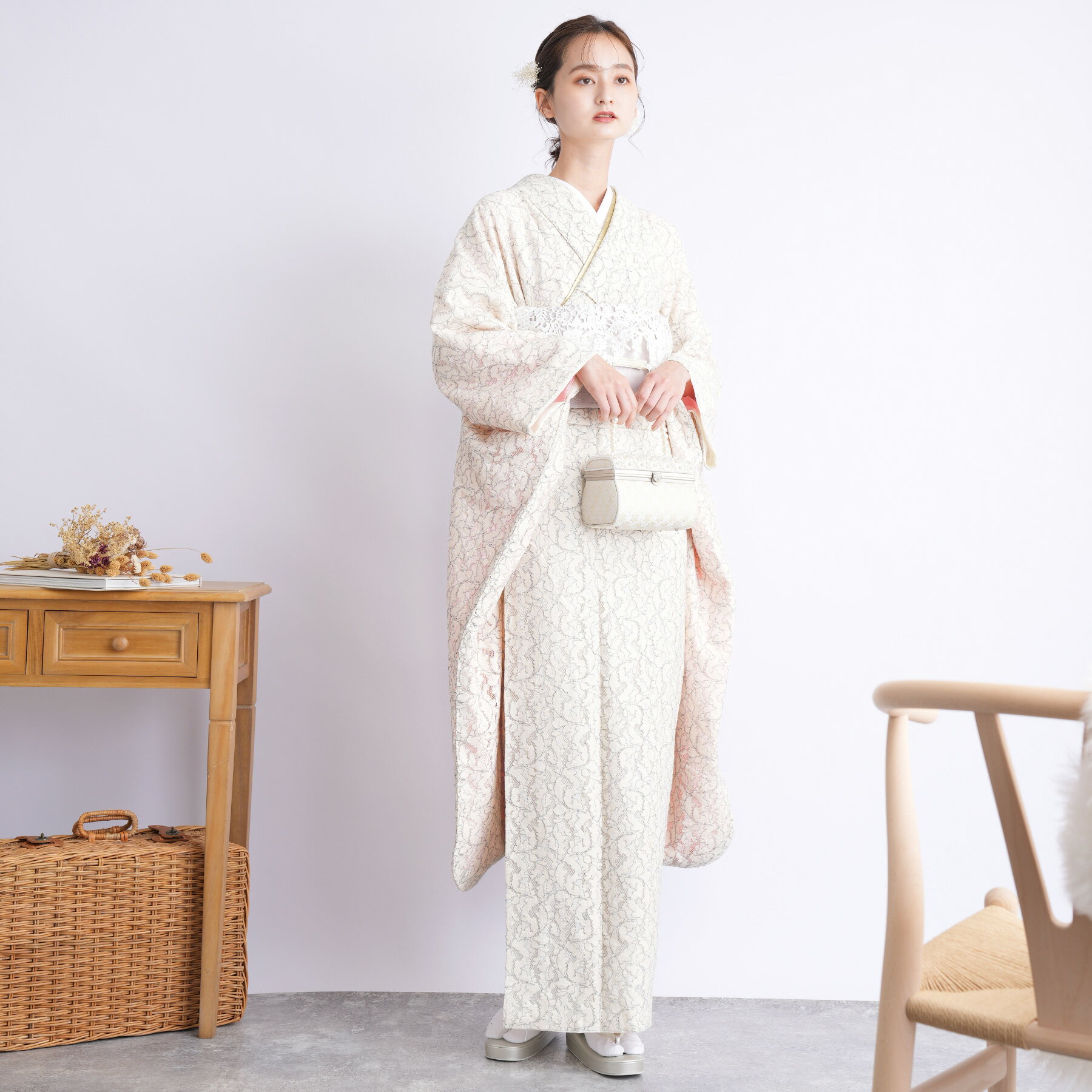 【レンタル】 振袖 21点セット utatane フリー(身長約152cm-162cm) 振袖セット 日本製レース 女性 フルセット 白 女性 グレー フラワーレース 刺繍 西陣織袋帯 大学生 大人 成人式 結婚式