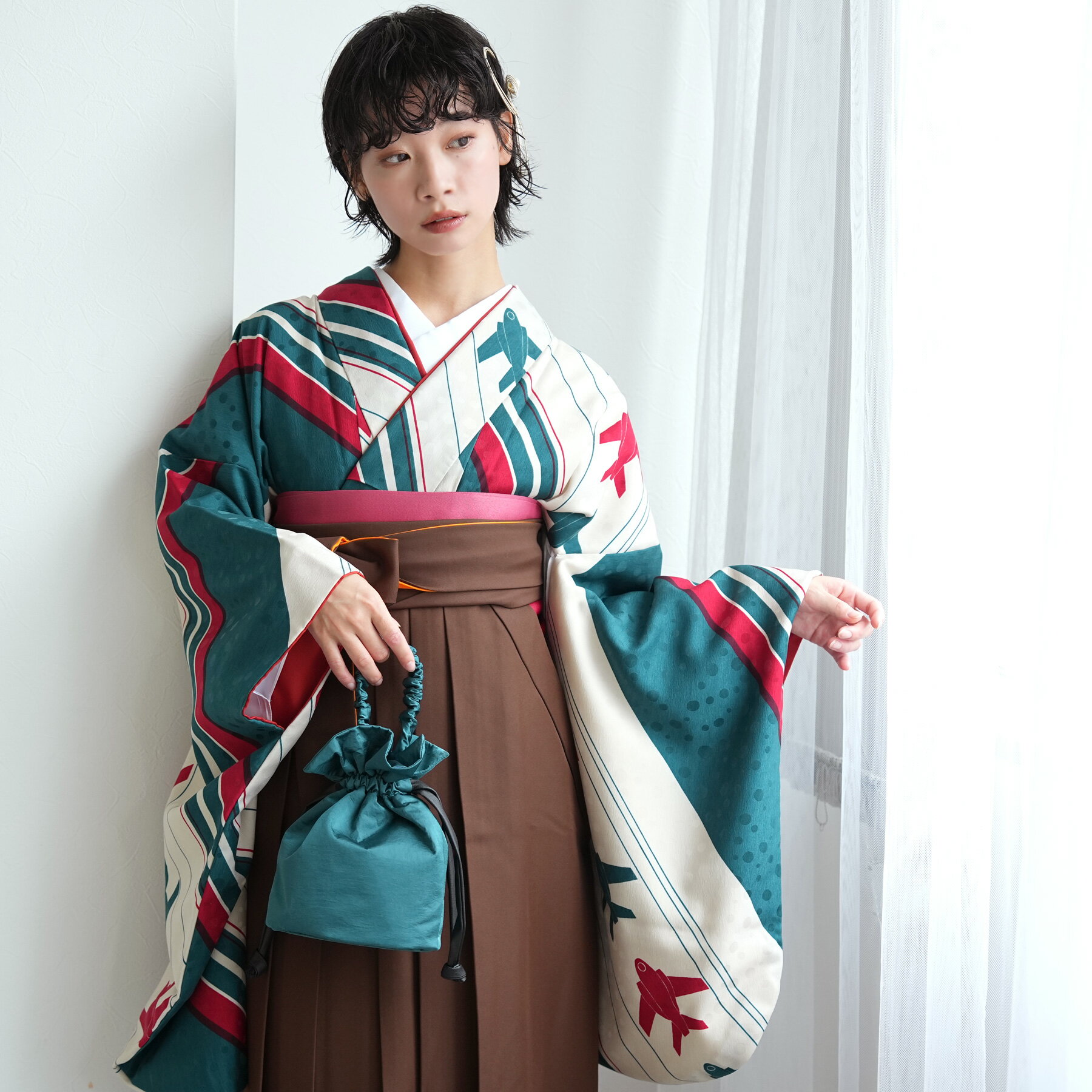 【レンタル】 卒業式 袴 レンタル 着物 袴セット 女 レトロ 二尺袖 レトロ 大正浪漫 モダン【utatane 袴17点セット モダンアンテナ 飛翔 飛行機】utatane うたたね 往復送料無料