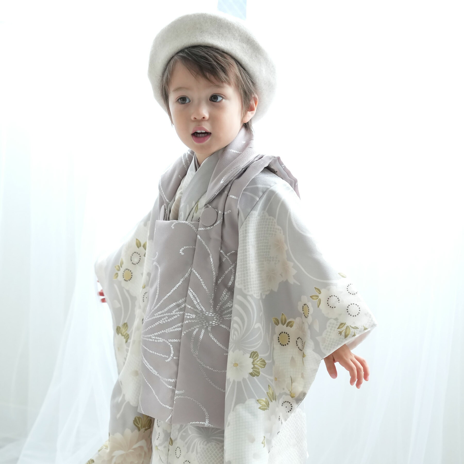 【レンタル】【利用可能 2026/1/20以降】七五三 3歳 着物 セット ひよこ商店 88cm-105cm前後 着物 フルセット 花 被布セット グレー 子供...