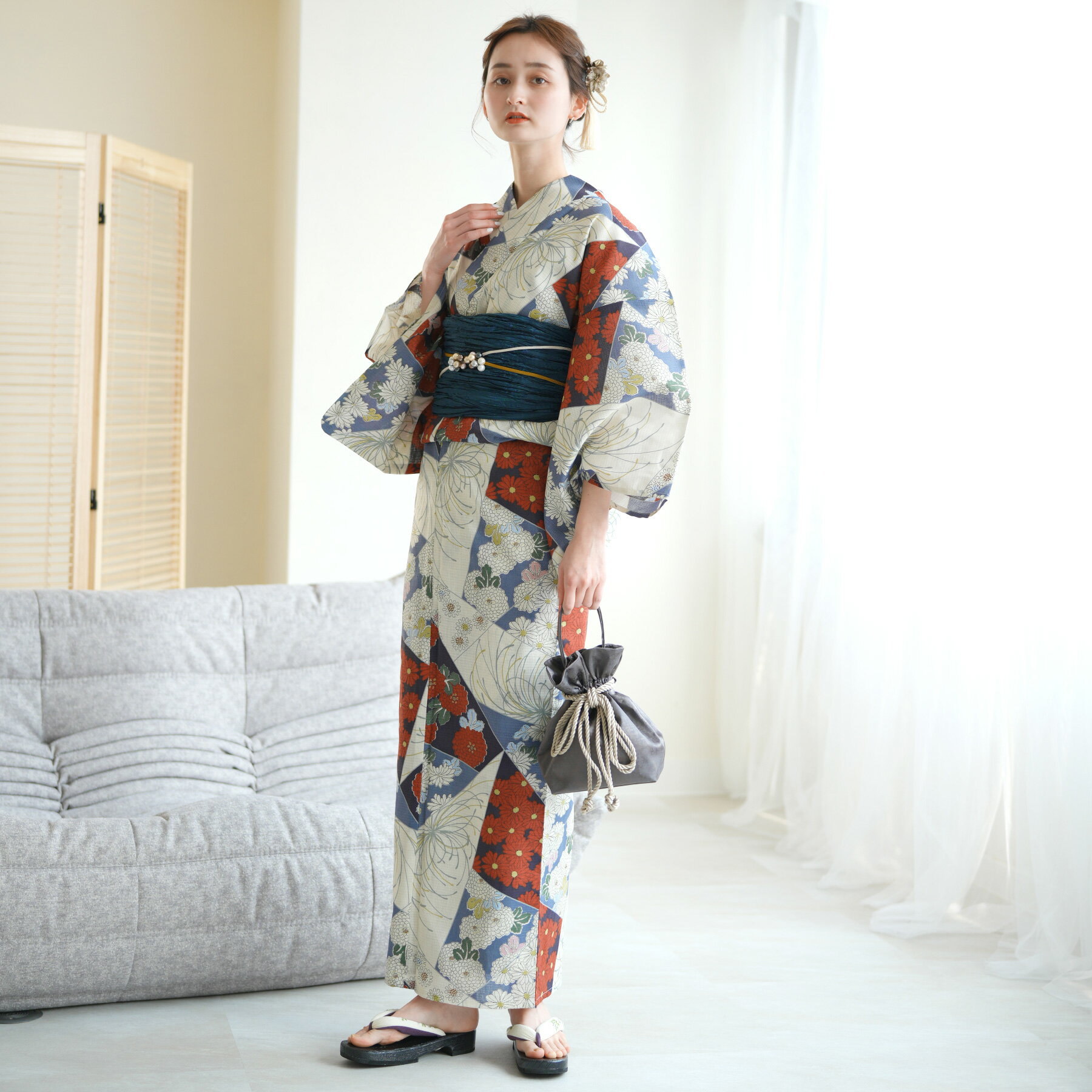 浴衣3点セット（浴衣/帯/下駄） ひよこ商店 フリーサイズ（身長155-165cm） 浴衣 セット レディース 花 浴衣セット ゆかた ベージュ系 女性 グレージュ 青 水色 赤 緑 モザイク 菊 ニュアンスカラー 昭和レトロ 大正ロマン 大正浪漫 七夕 花火大会 夏祭りのサムネイル