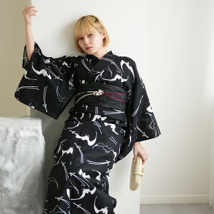 【ニコアンティーク 高級変わり織 浴衣3点セット ブラック蝙蝠】みんなと違う浴衣を着よう!個性派きものブランドNicoAntiqueの2025年新作 フリーサイズ 浴衣セット(ゆかた・帯・下駄)ですぐお出かけ レトロ 国産生地 国内染色